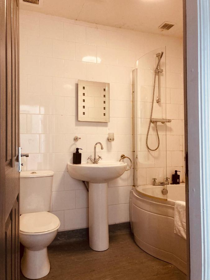 'Bloomfield' At Stayboom Lancaster Bagian luar foto